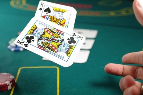 What is a gutshot in poker?